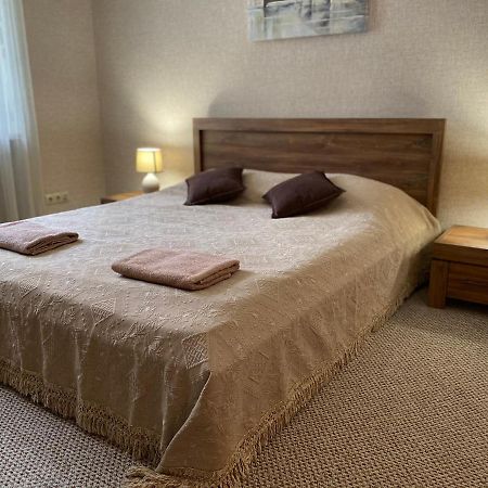 Family Apartment Liov Exterior foto