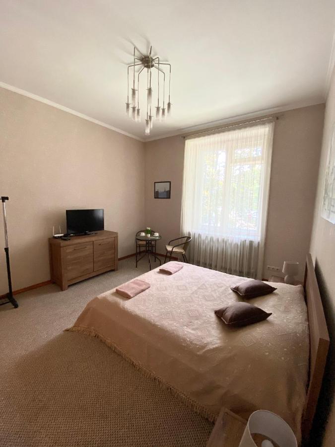 Family Apartment Liov Exterior foto