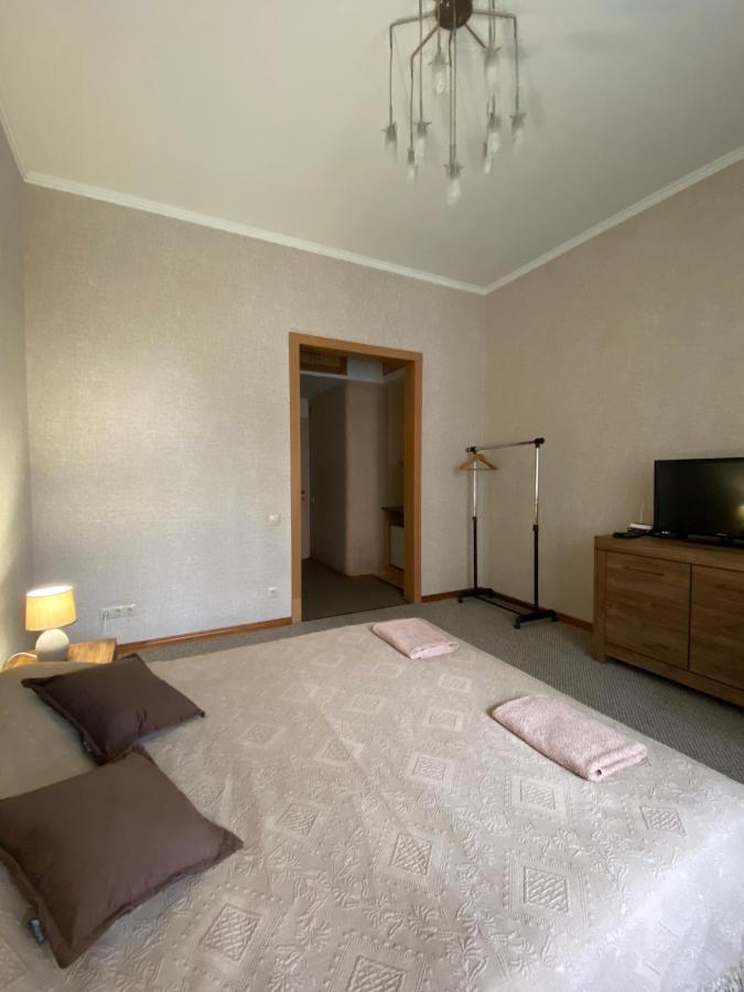 Family Apartment Liov Exterior foto