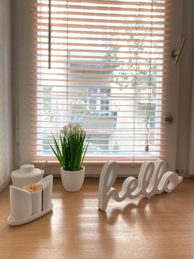 Family Apartment Liov Exterior foto