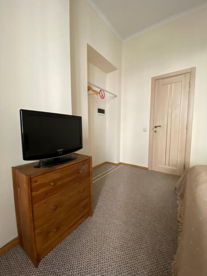 Family Apartment Liov Exterior foto