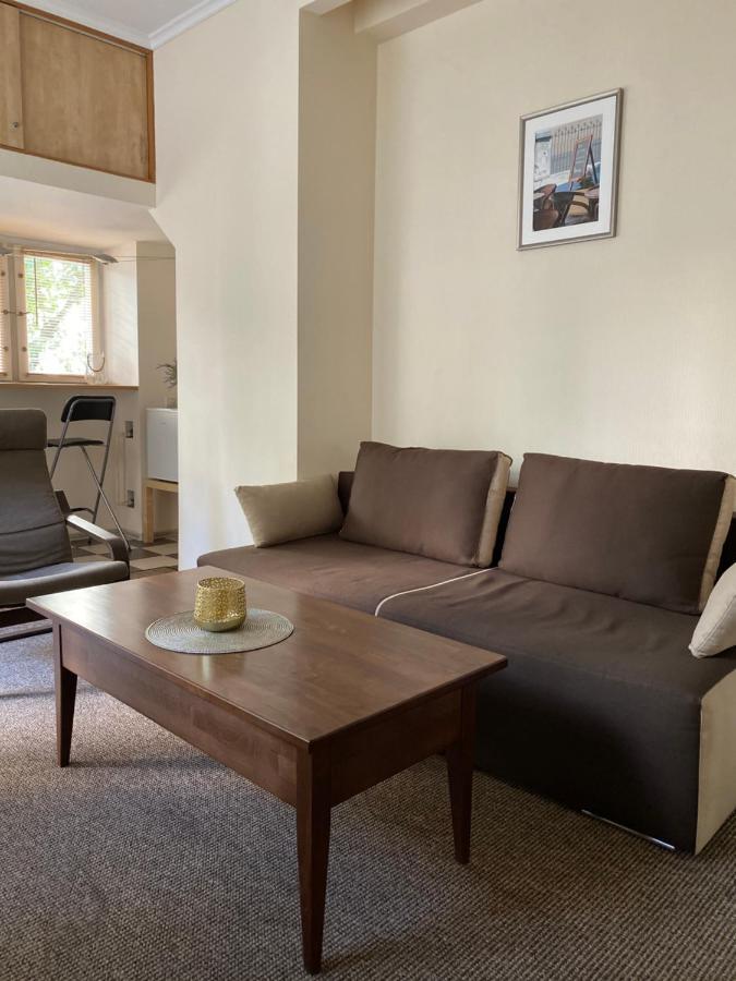 Family Apartment Liov Exterior foto